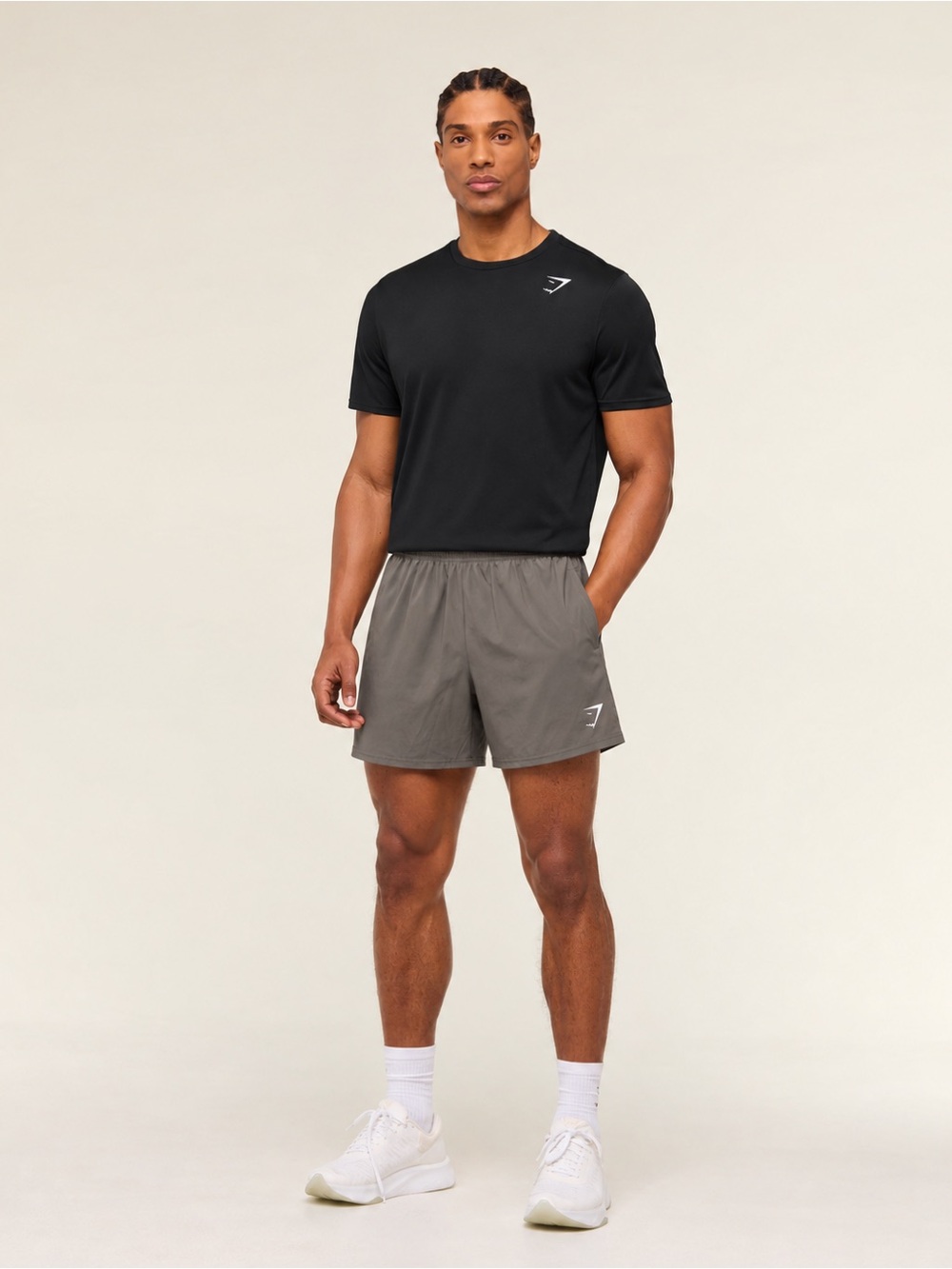 Gymshark Arrival 5” Inseam Gym Shorts Unlined gray Taupe size small *742